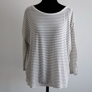 VINCE 3/4 Sleeve Black & White Striped Tee‎